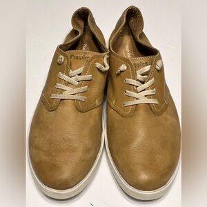 Sold!!! Hush Puppies shoes leather